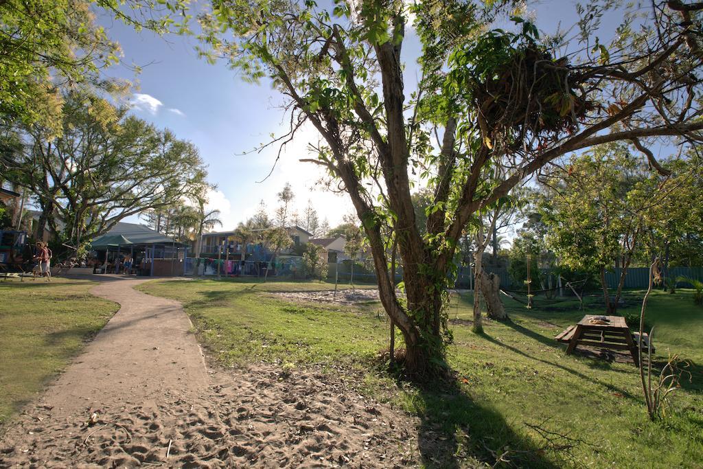 Backpackers Inn On The Beach Byron Bay Exterior photo